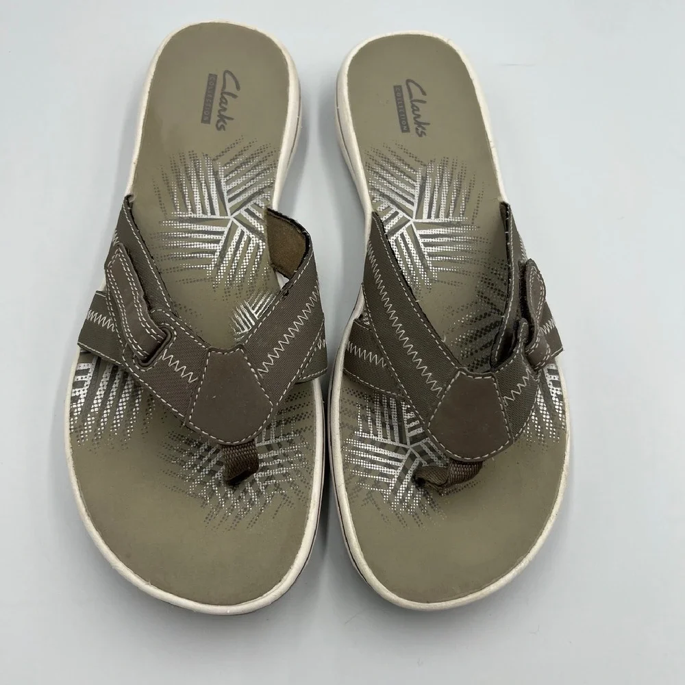 Women's Clarks Breeze Sea Flip Flops Taupe Size‎ 9 adjustable comfort sandals